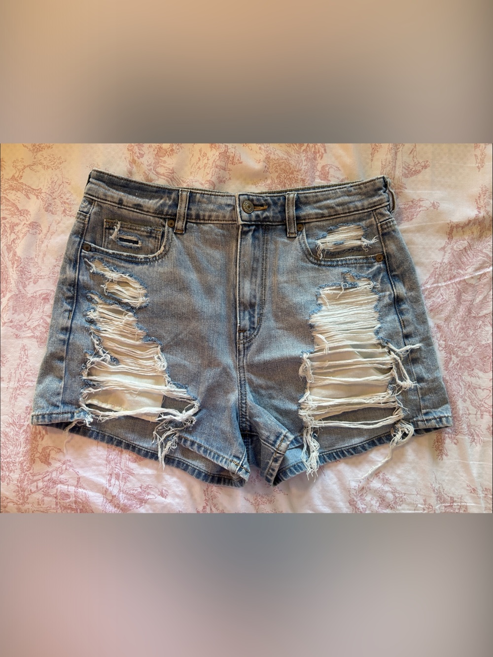 American Eagle High Waisted Ripped Light Blue Denim Shorts for Women